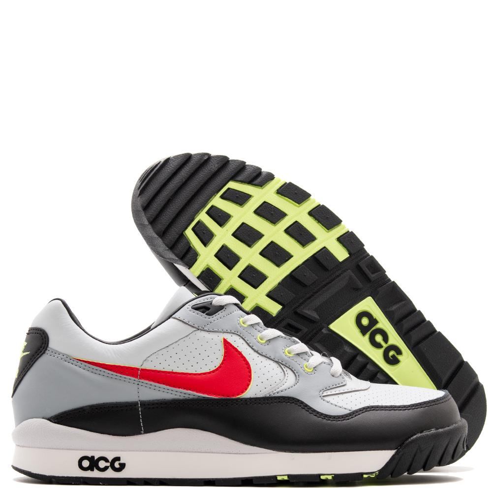 AO3116-001 Nike ACG Air Wildwood Pure Platinum / Comet Red 