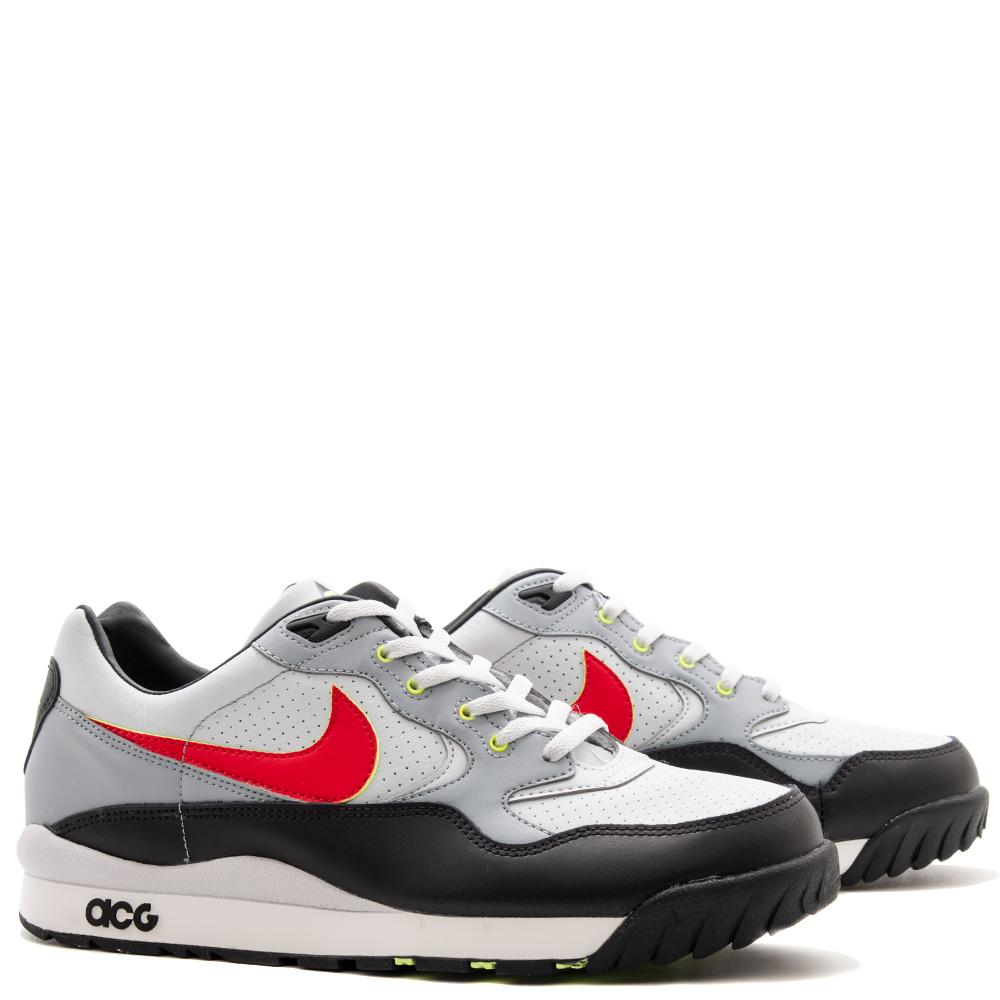 AO3116-001 Nike ACG Air Wildwood Pure Platinum / Comet Red 