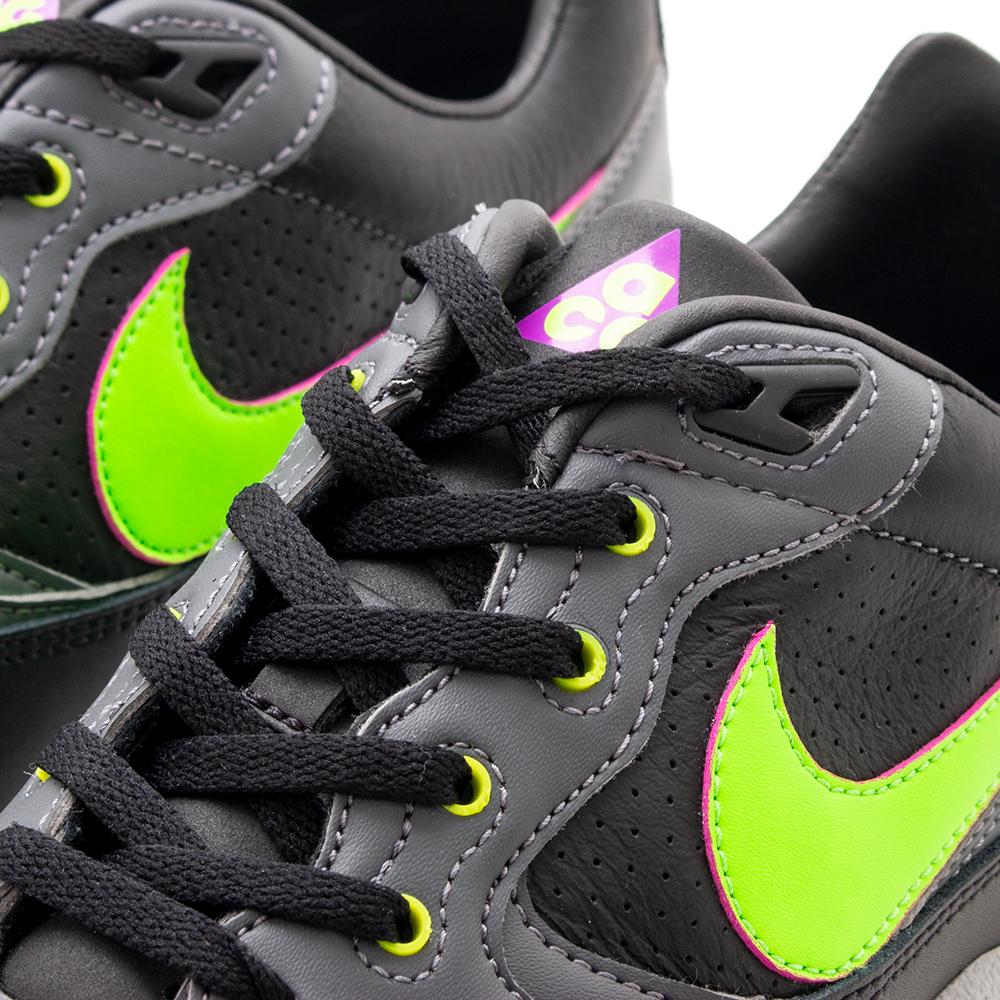 AO3116-002 Nike ACG Air Wildwood Black / Electric Green 